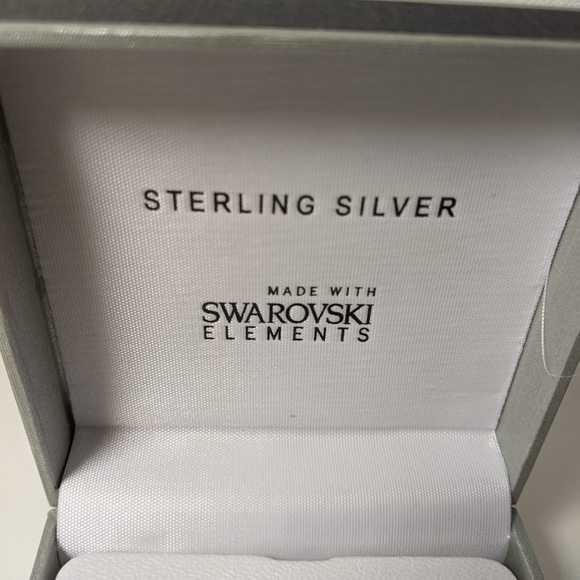 NIB Sterling Silver Swarovski Elements Bracket and Earrings - Picture 3 of 5